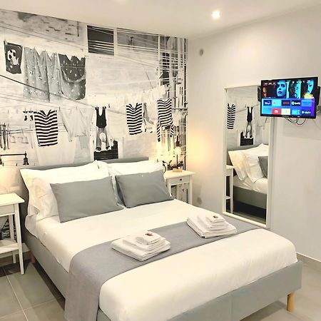 נאפולי Casa E Bottega 41 Apartment מראה חיצוני תמונה