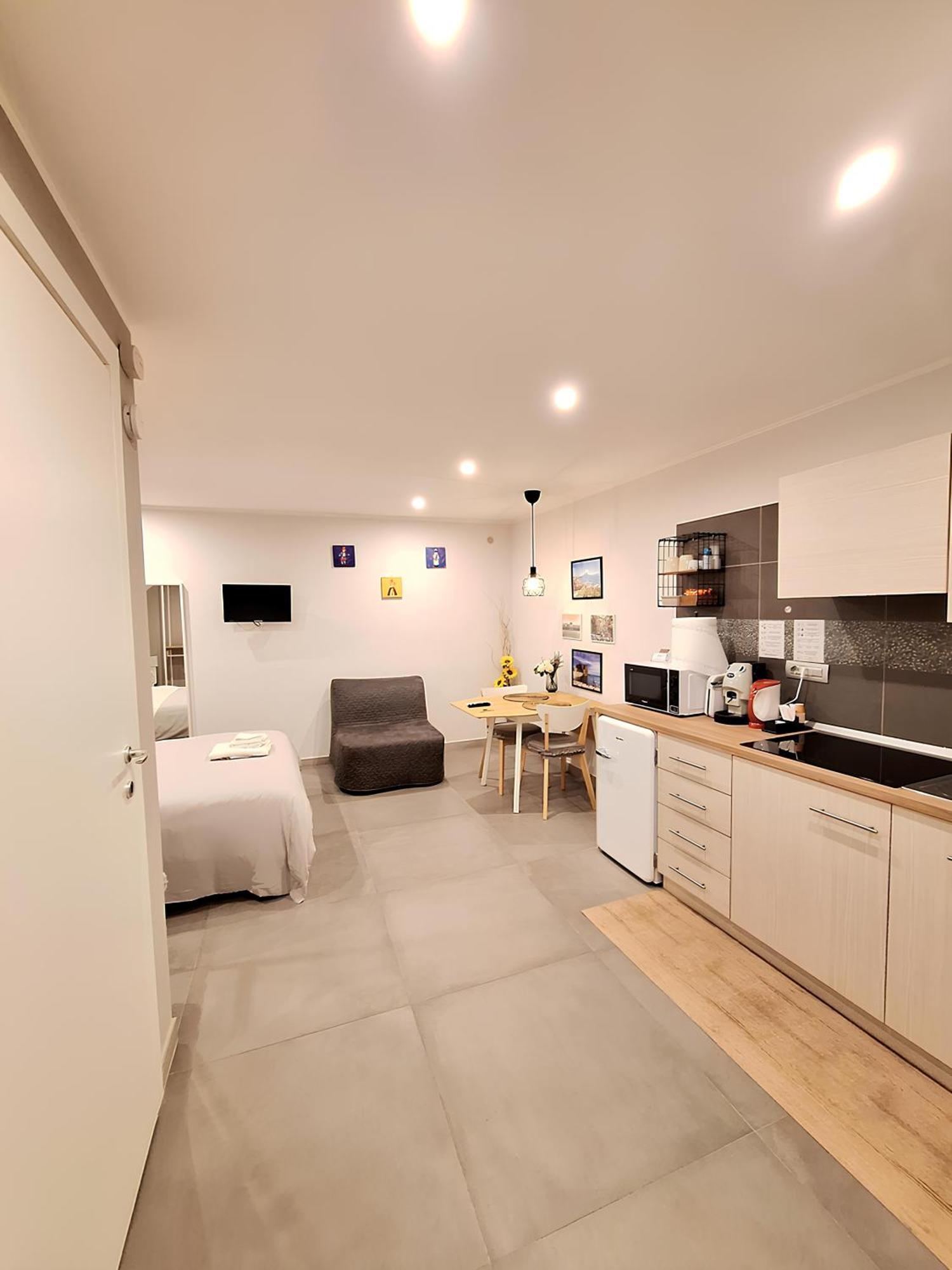 נאפולי Casa E Bottega 41 Apartment מראה חיצוני תמונה