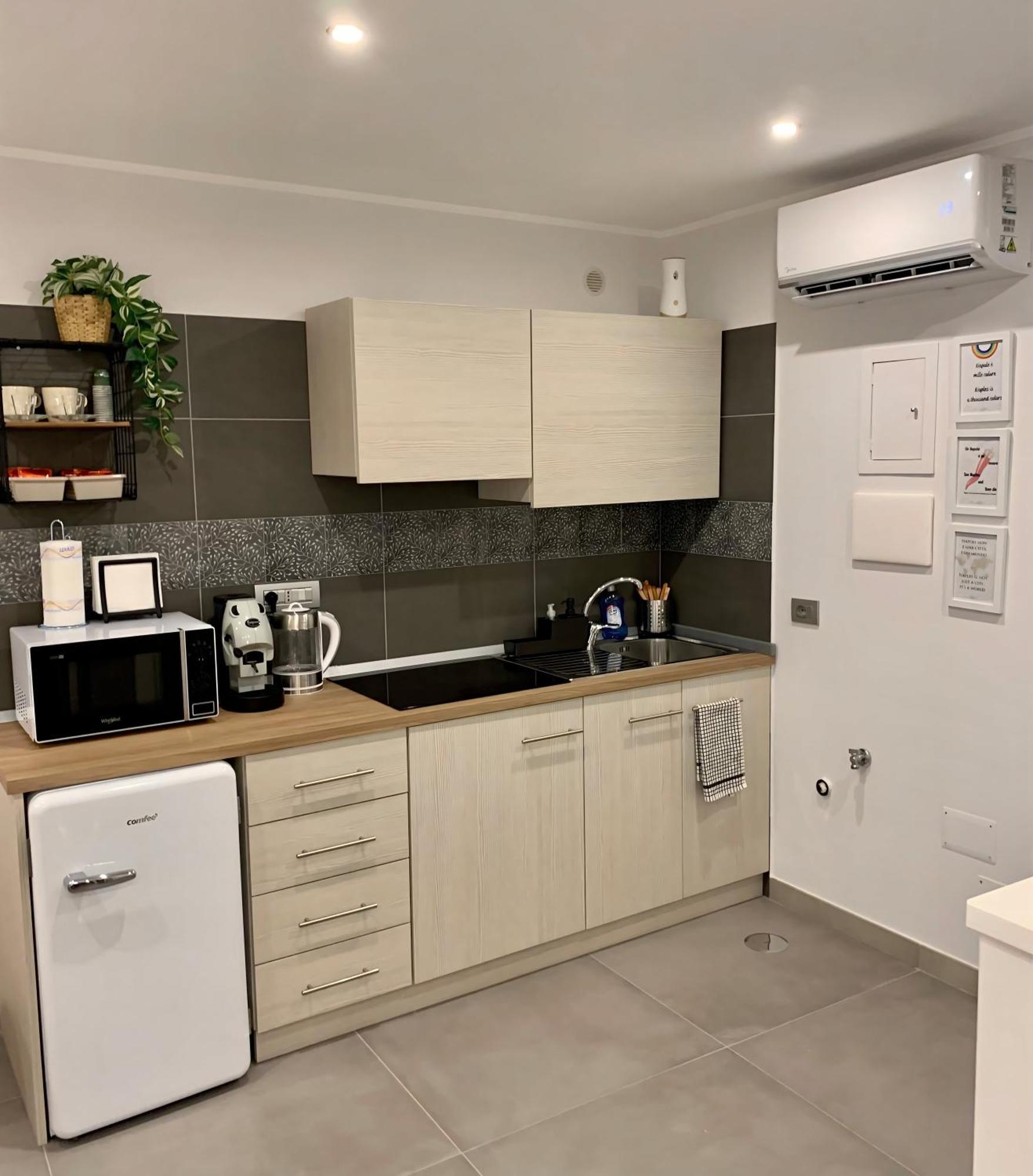 נאפולי Casa E Bottega 41 Apartment מראה חיצוני תמונה