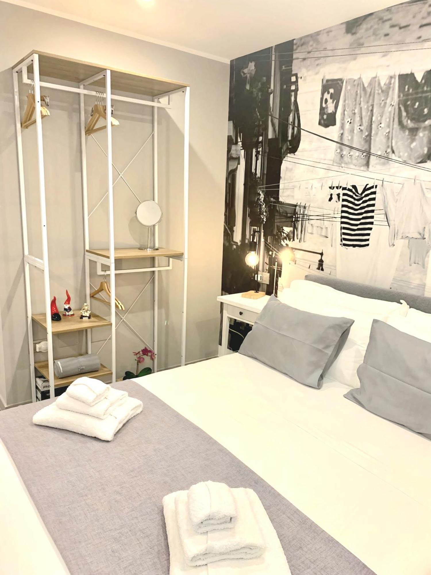 נאפולי Casa E Bottega 41 Apartment מראה חיצוני תמונה